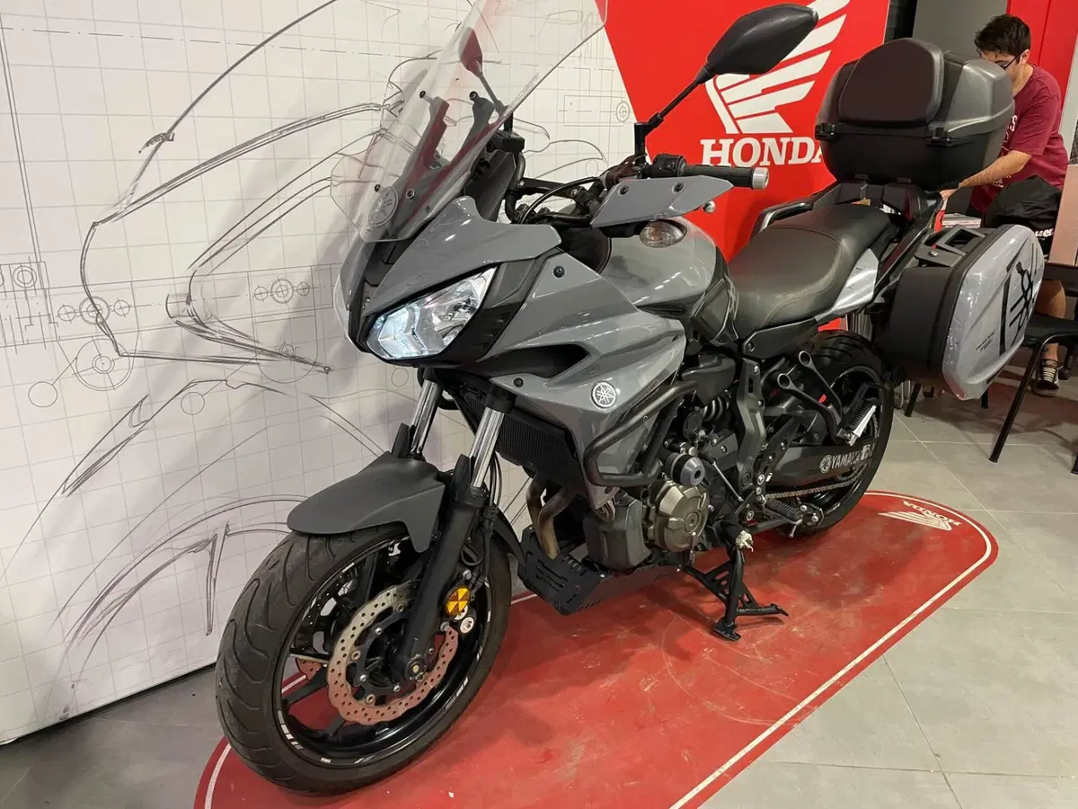 Yamaha Tracer 700 GT (2019 - 20) (2)