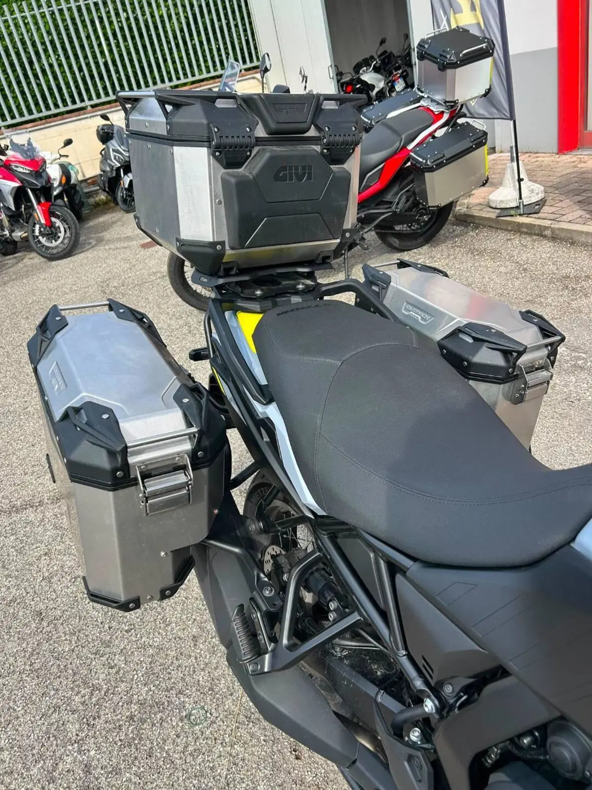 Suzuki V-Strom 800DE (2023 - 24) (4)