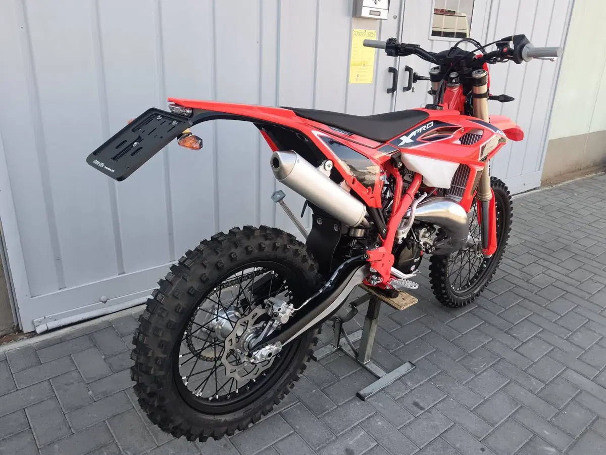 Betamotor RR X-PRO 125 2T Enduro (2027) (5)