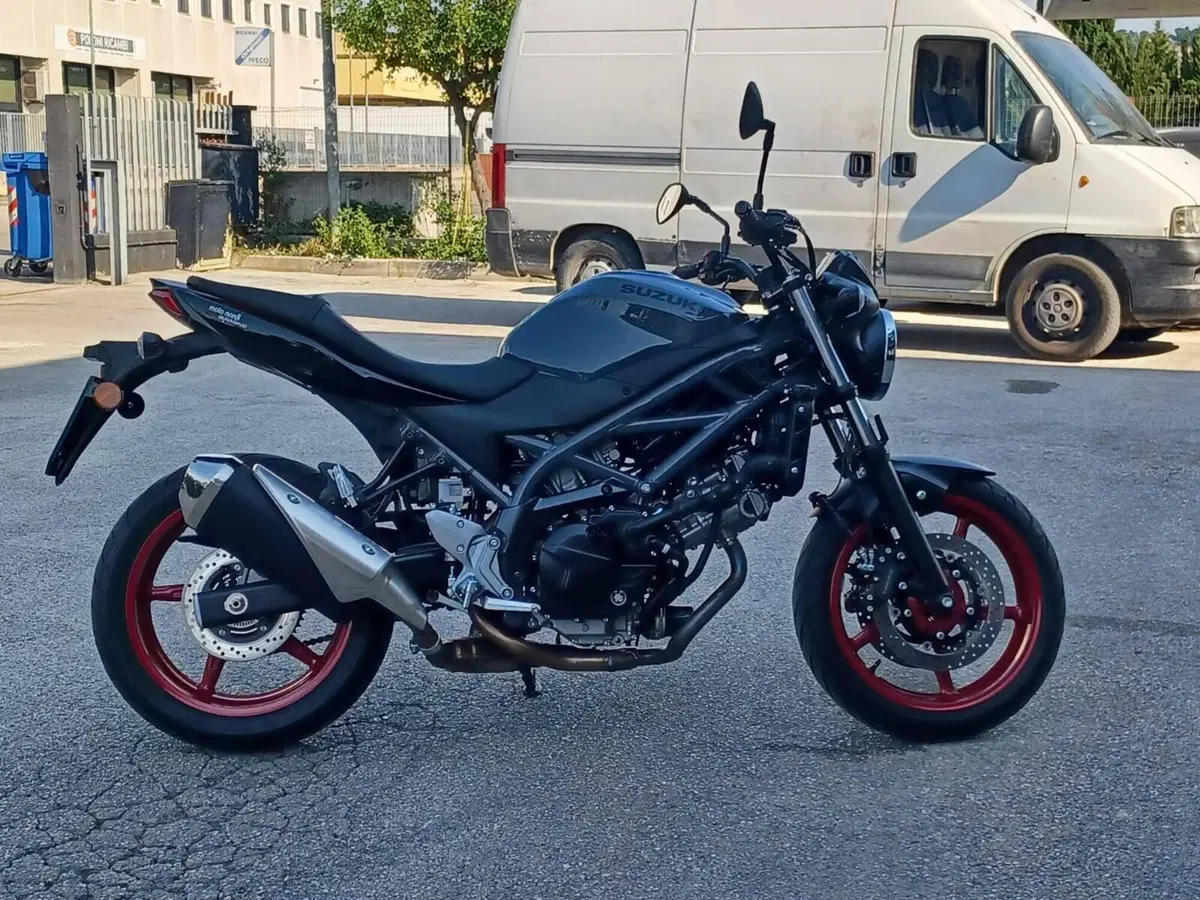 Suzuki SV650 (2021 - 24) (2)
