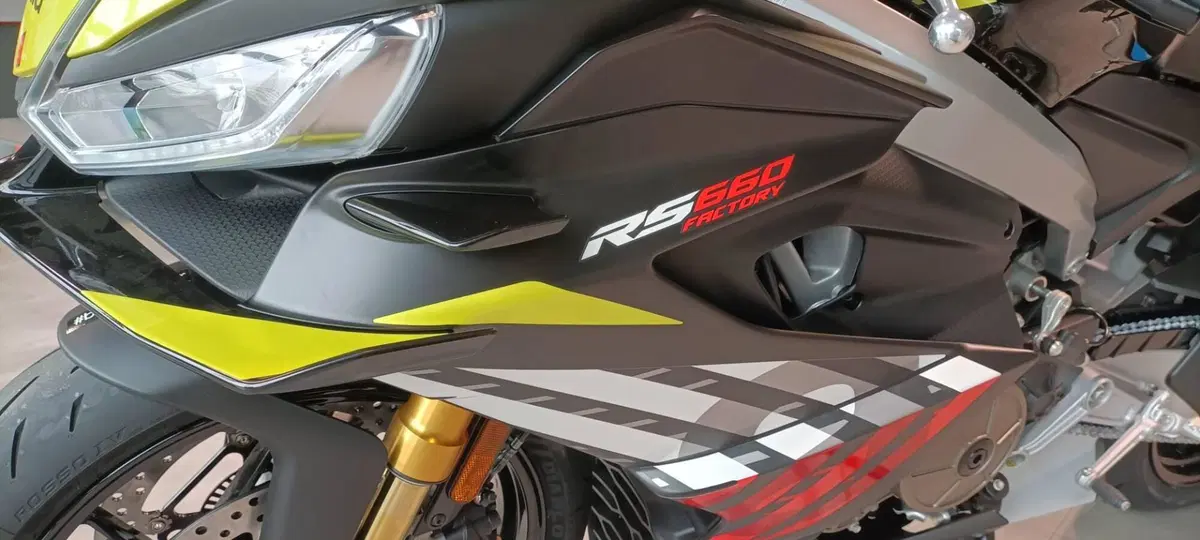 Aprilia RS 660 Factory (2025 - 26) (8)