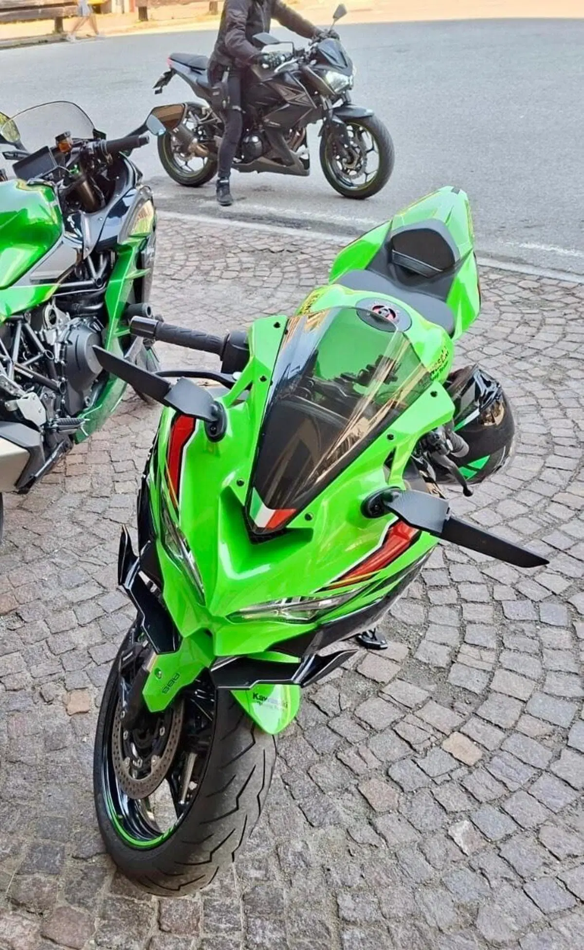 Kawasaki Ninja ZX-4RR (2024 - 26) (5)