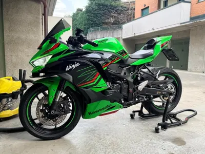 Kawasaki Ninja ZX-4RR (2024 - 26) usata