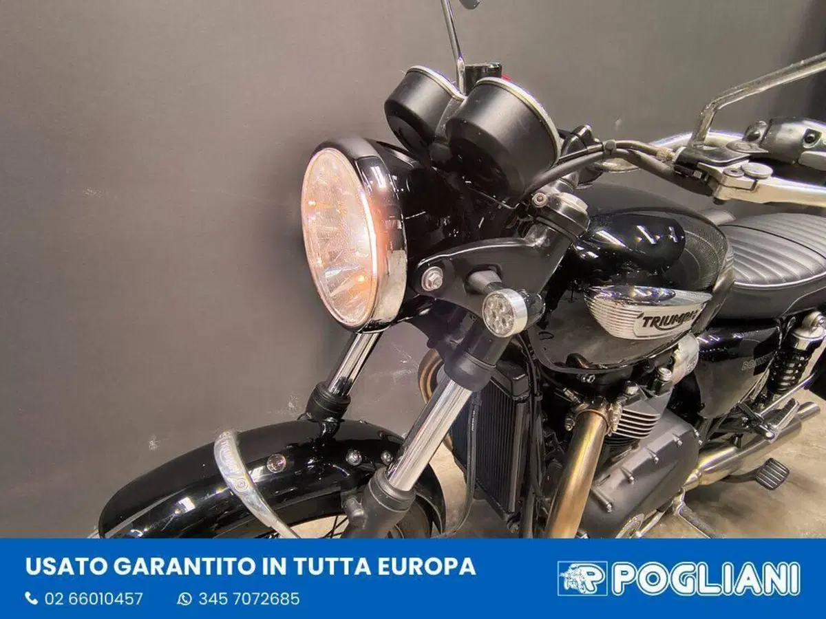 Triumph Bonneville T100 (2021 - 25) (8)