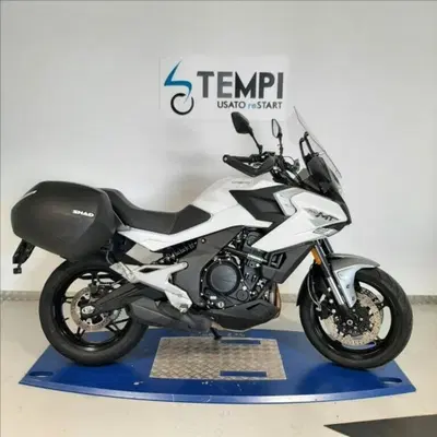 CFMOTO 700MT (2024 - 26) usata