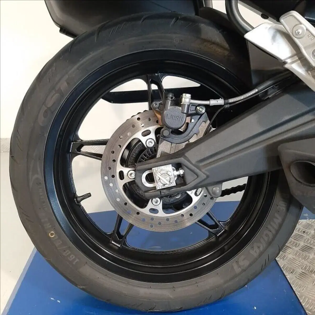 CFMOTO 700MT (2024 - 26) (10)