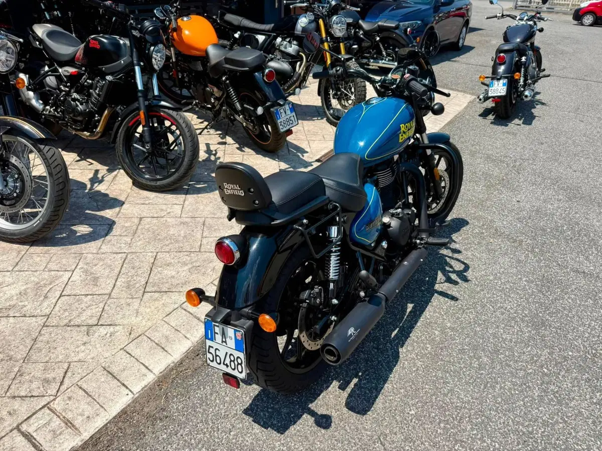 Royal Enfield Meteor 350 (2021 - 26) (3)
