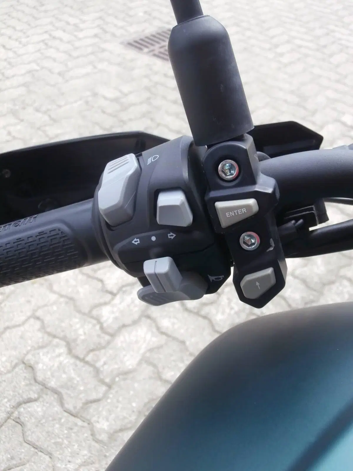 Benelli Leoncino 800 (2022 - 26) (17)