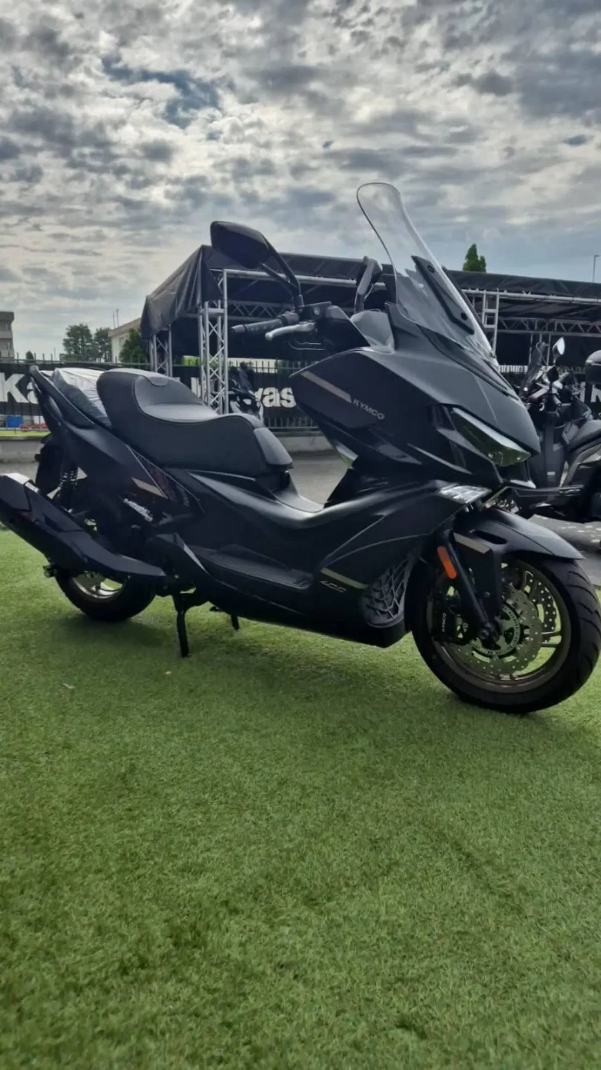 Kymco Xciting VS 400i (2023 - 26) (3)