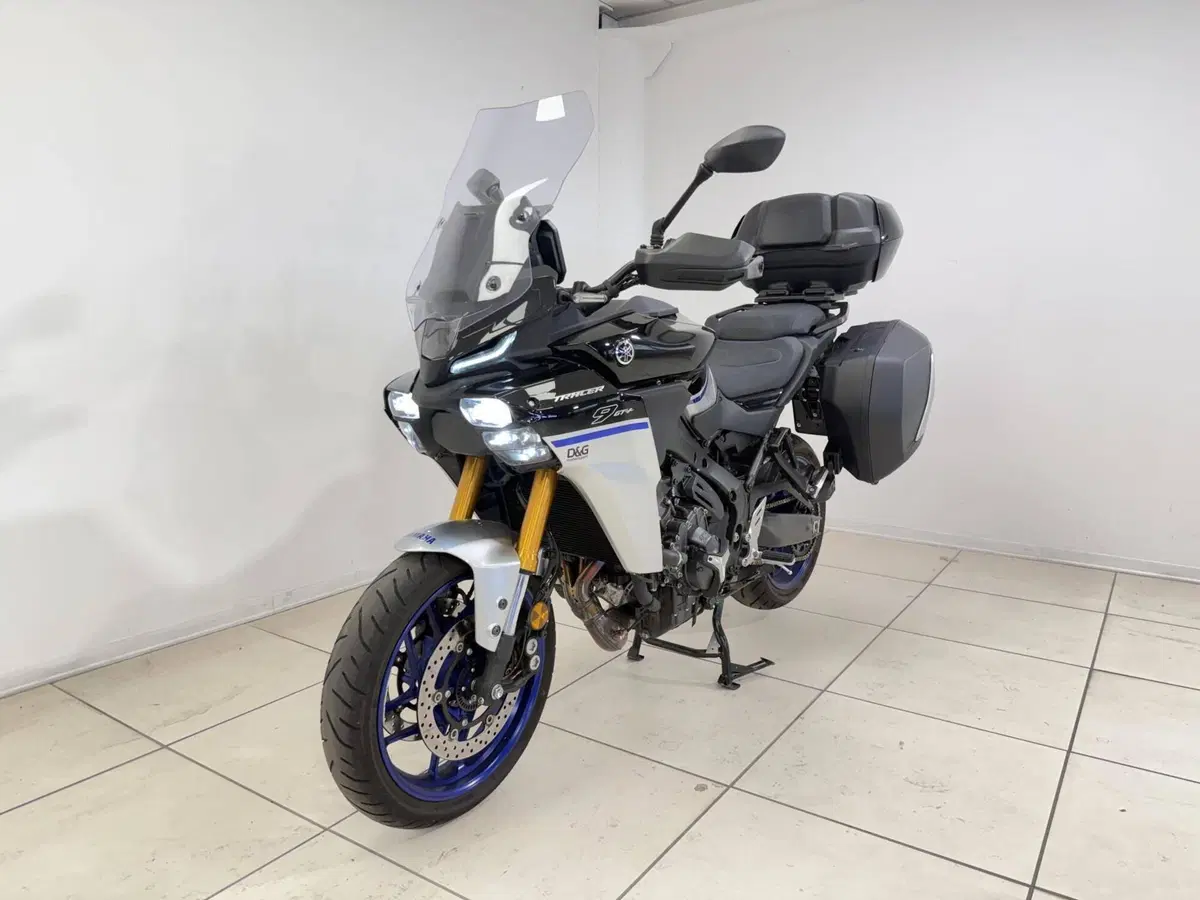 Yamaha Tracer 9 GT+ Y-AMT (2025 - 26) (2)