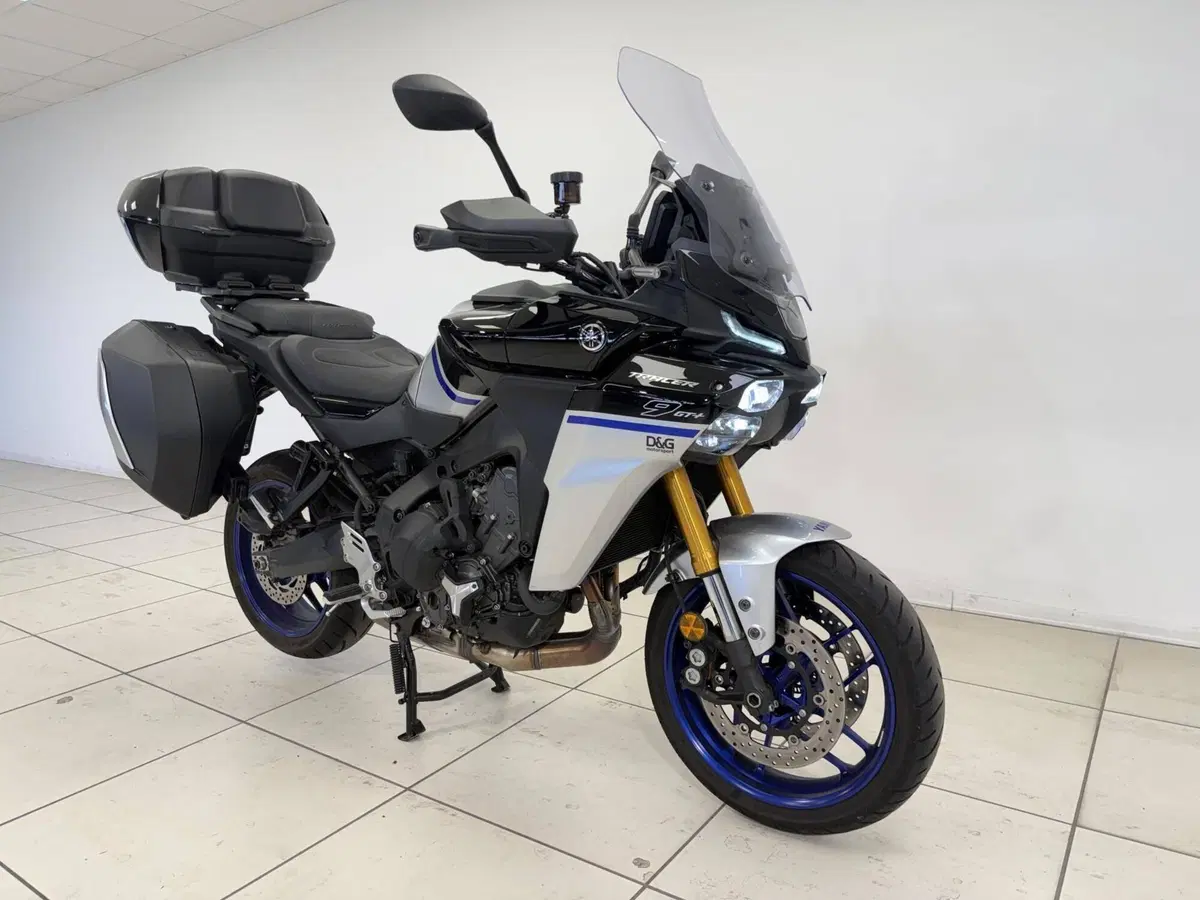 Yamaha Tracer 9 GT+ Y-AMT (2025 - 26) (4)