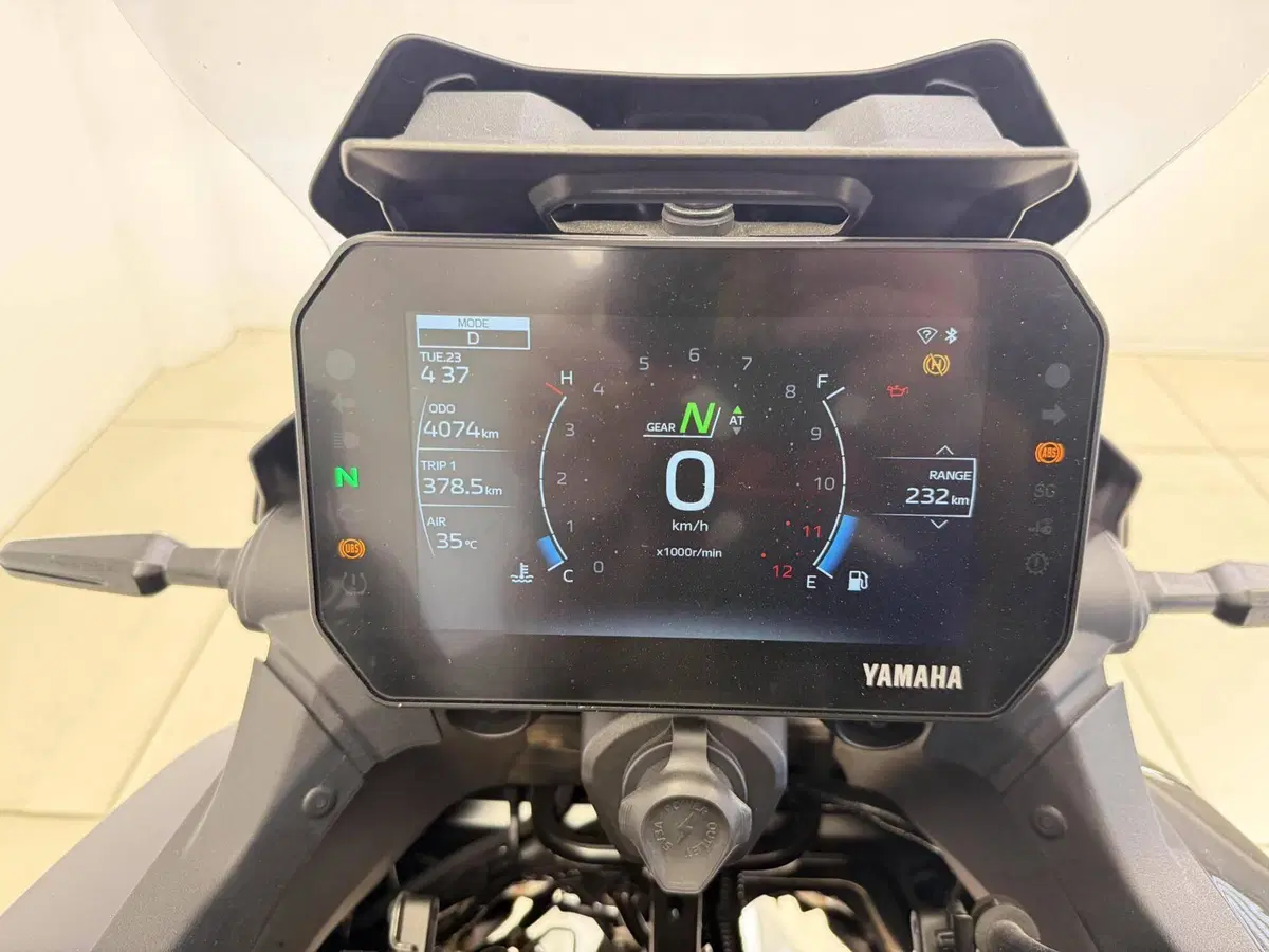 Yamaha Tracer 9 GT+ Y-AMT (2025 - 26) (15)