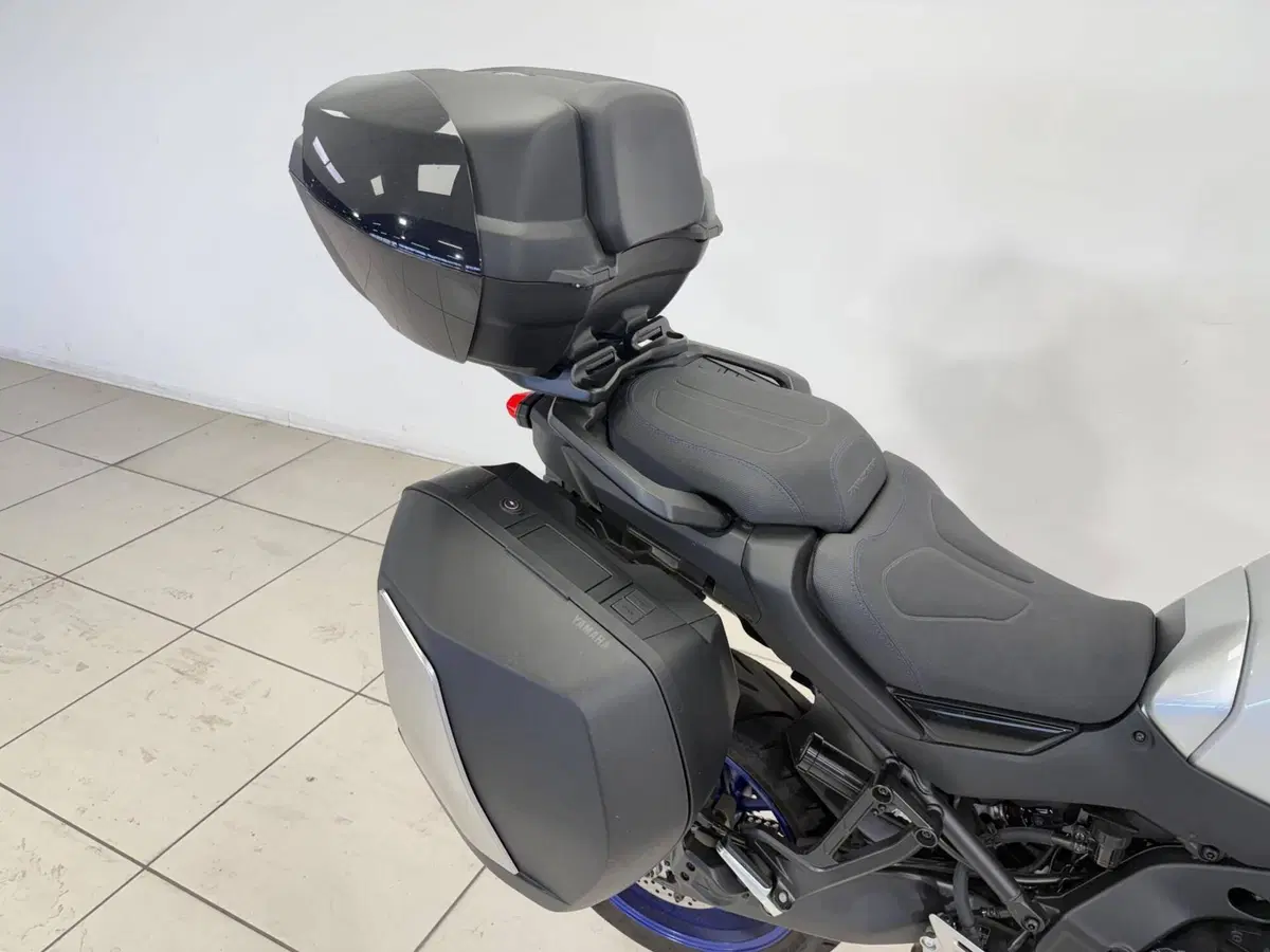 Yamaha Tracer 9 GT+ Y-AMT (2025 - 26) (16)