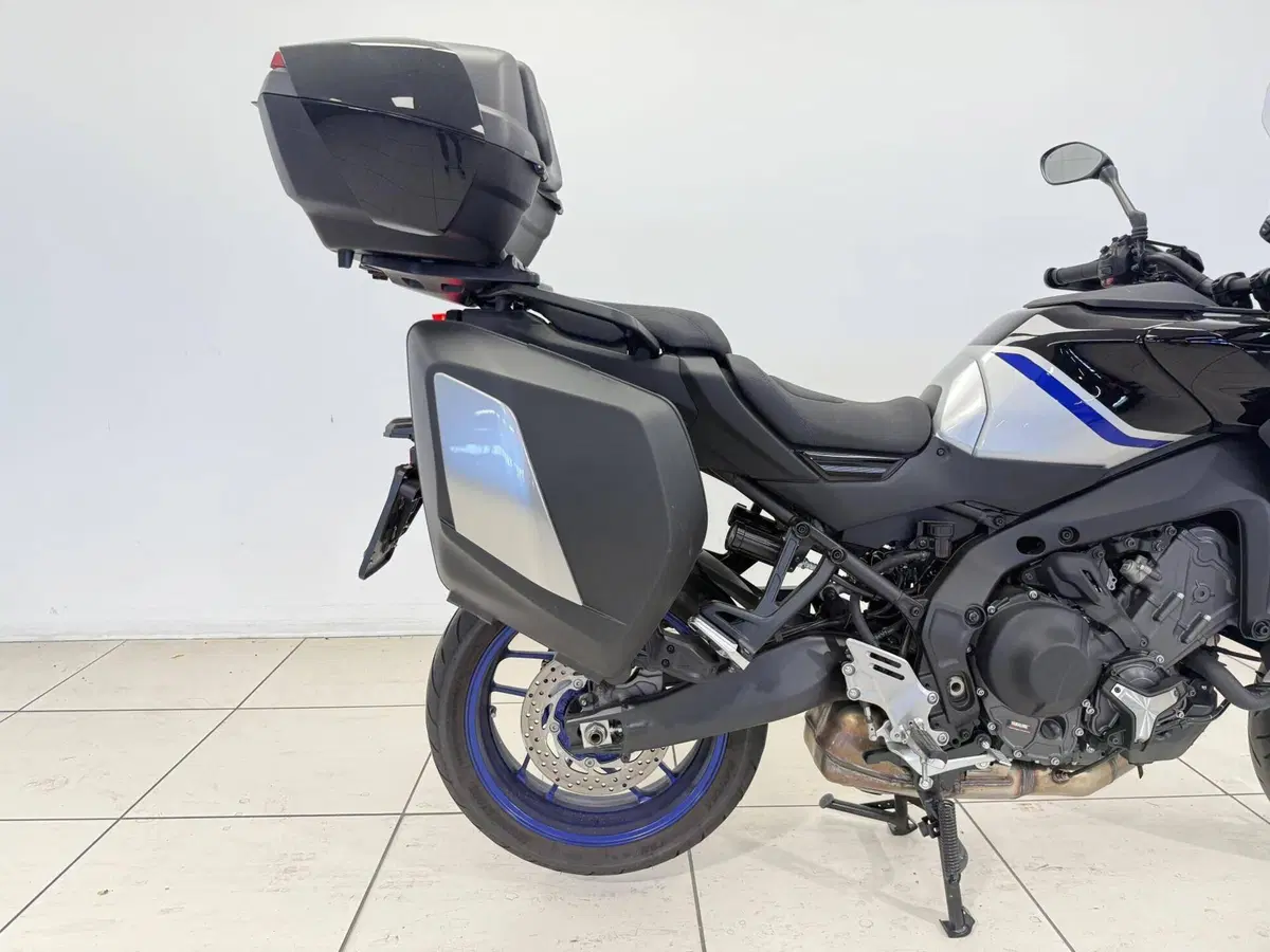 Yamaha Tracer 9 GT+ Y-AMT (2025 - 26) (17)