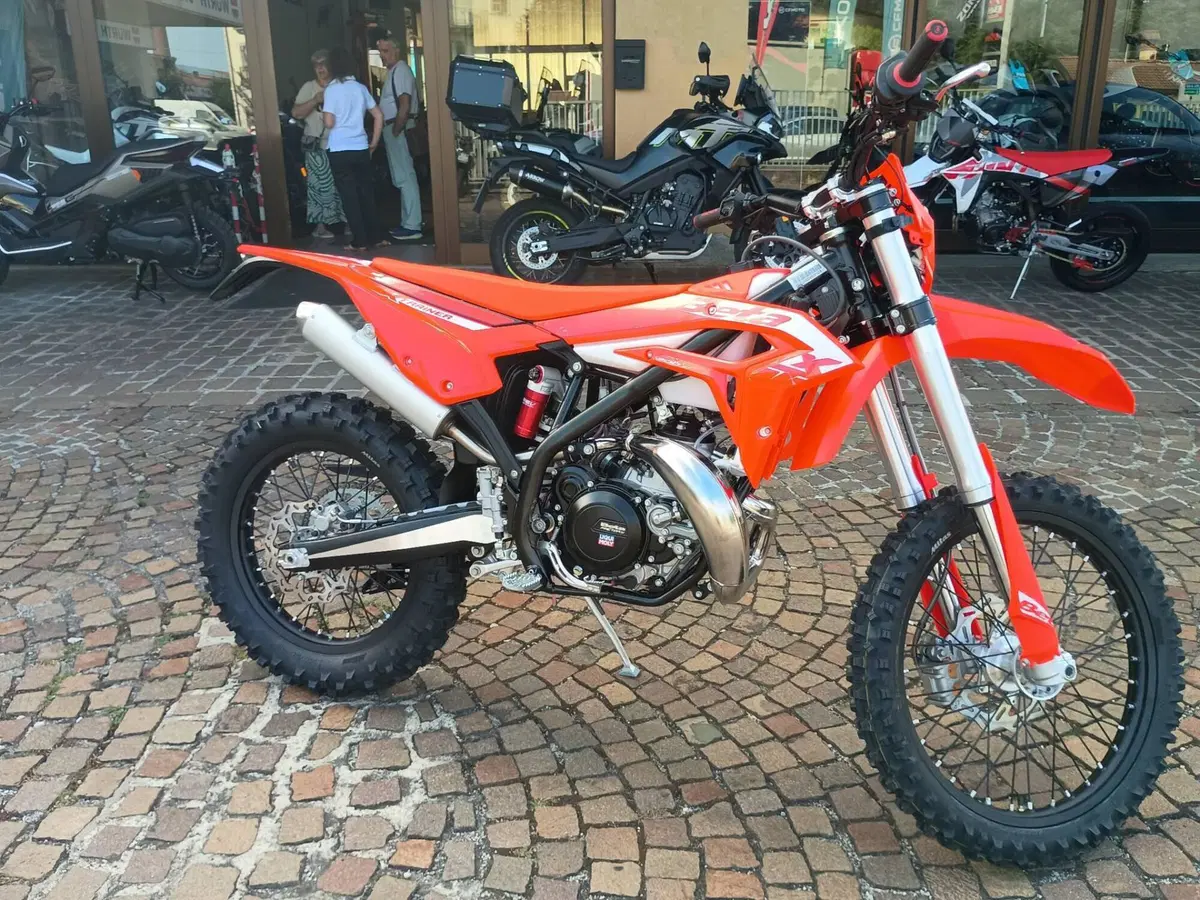 Betamotor Xtrainer 300 2T (2027) (4)