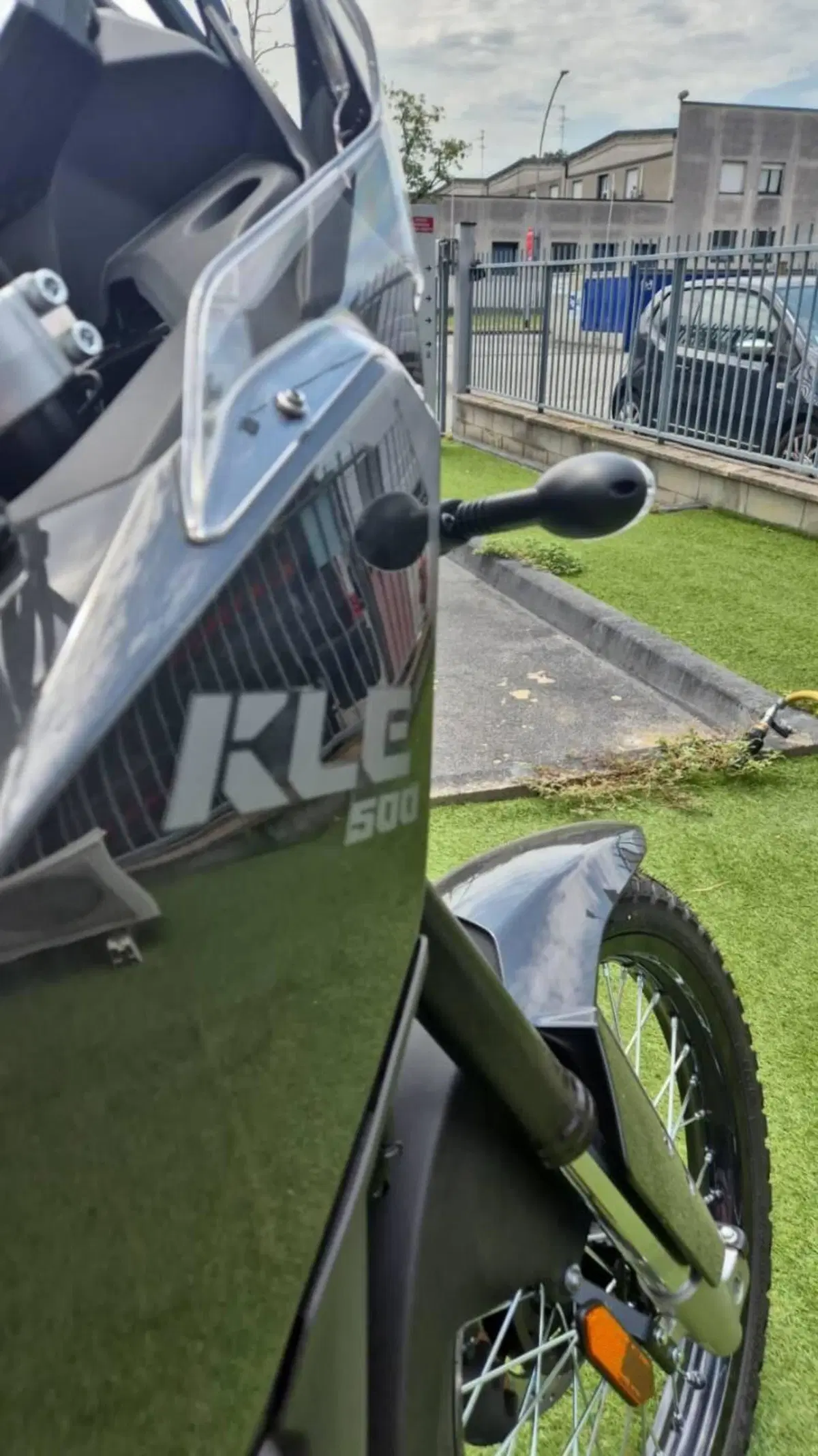 Kawasaki KLE 500 (2026) (3)