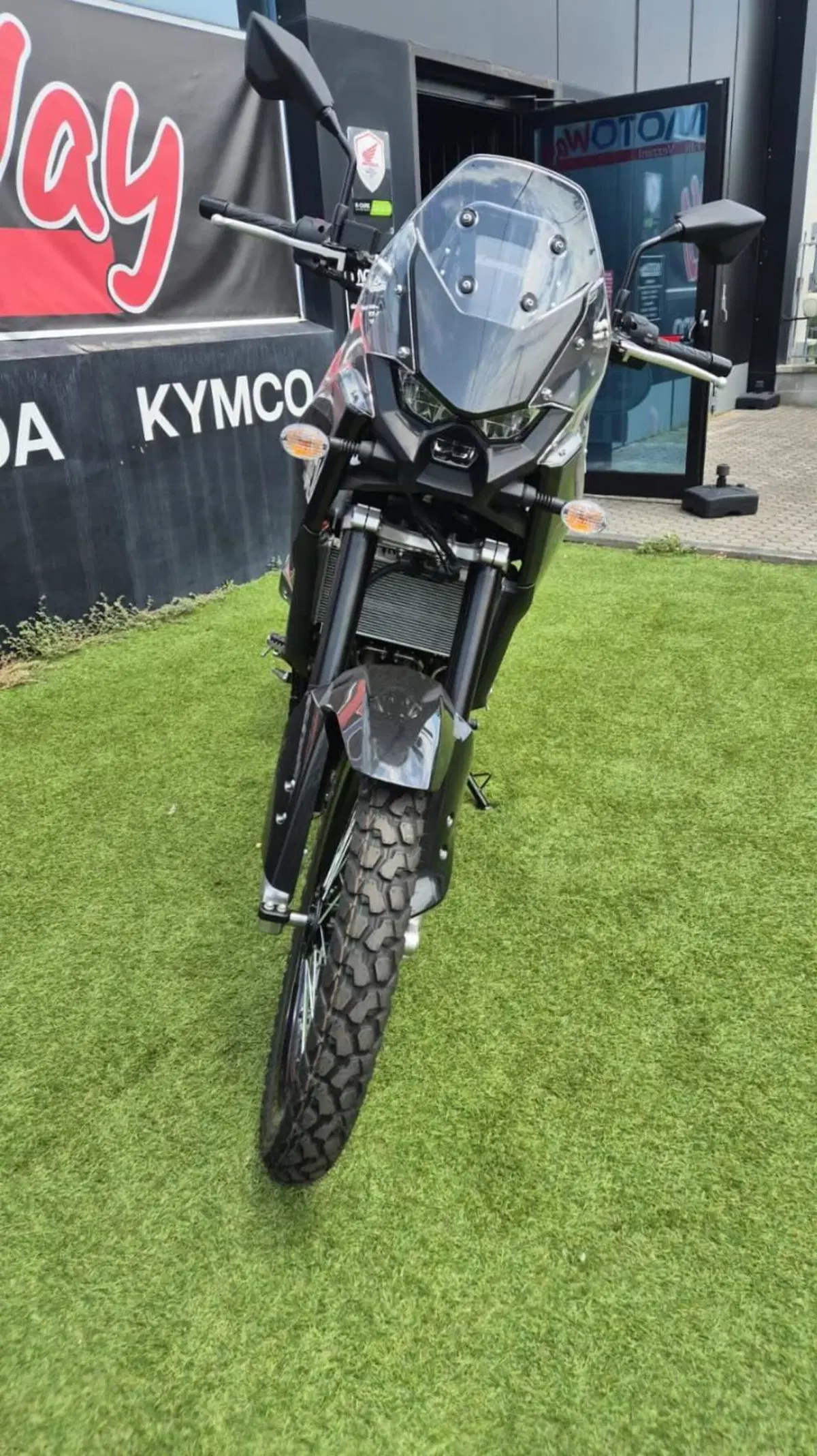 Kawasaki KLE 500 (2026) (4)