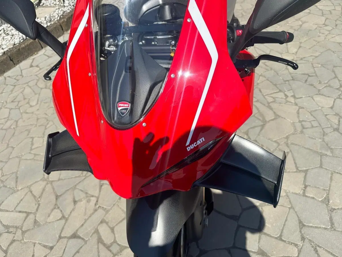 Ducati Panigale V4 R (2026) (5)