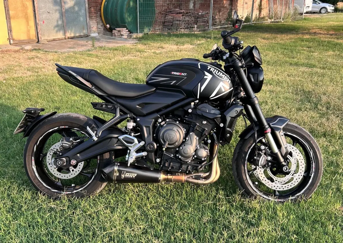 Triumph Trident 660 (2021 - 24) (2)