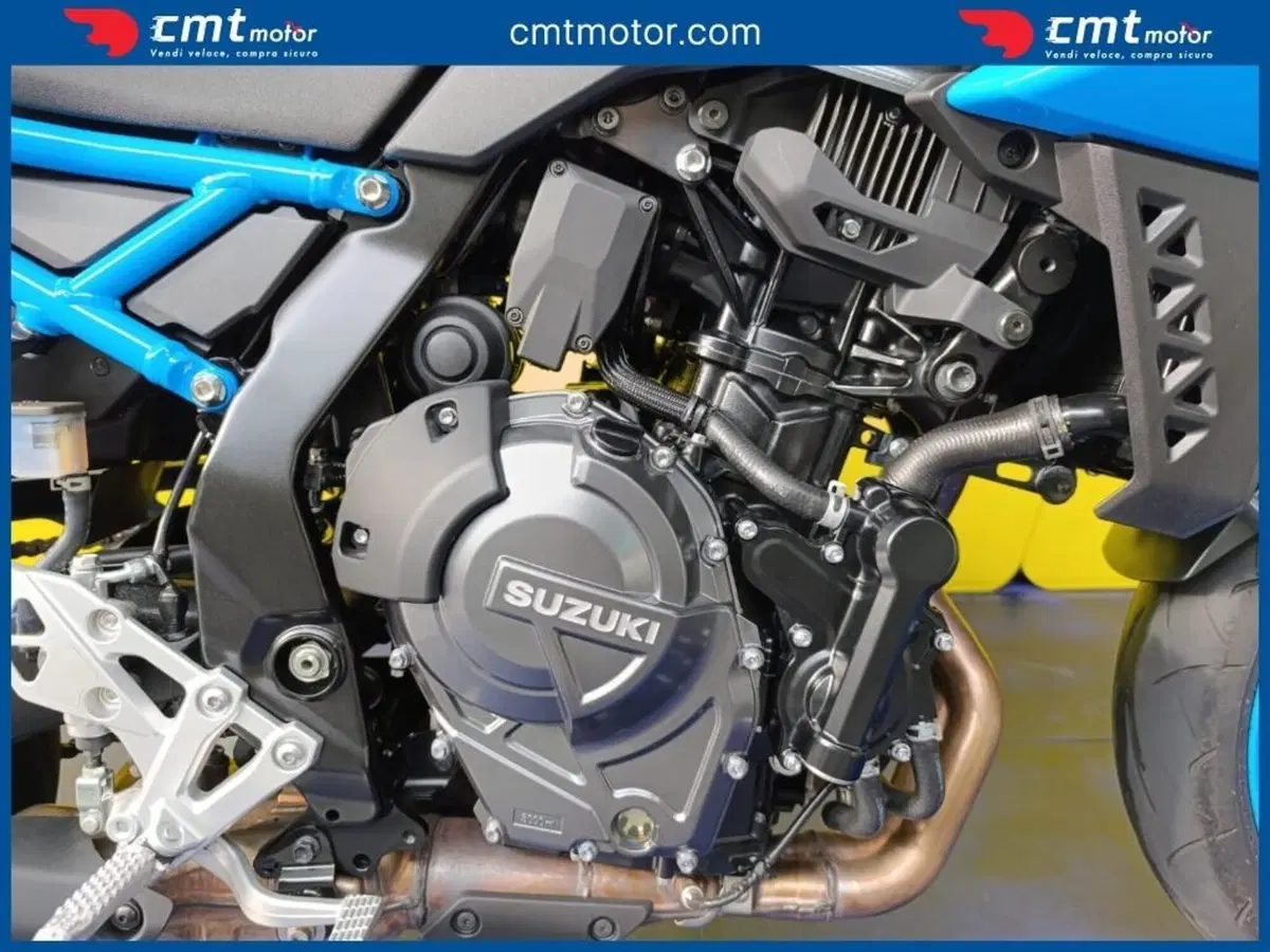 Suzuki GSX-8S (2023 - 24) (7)