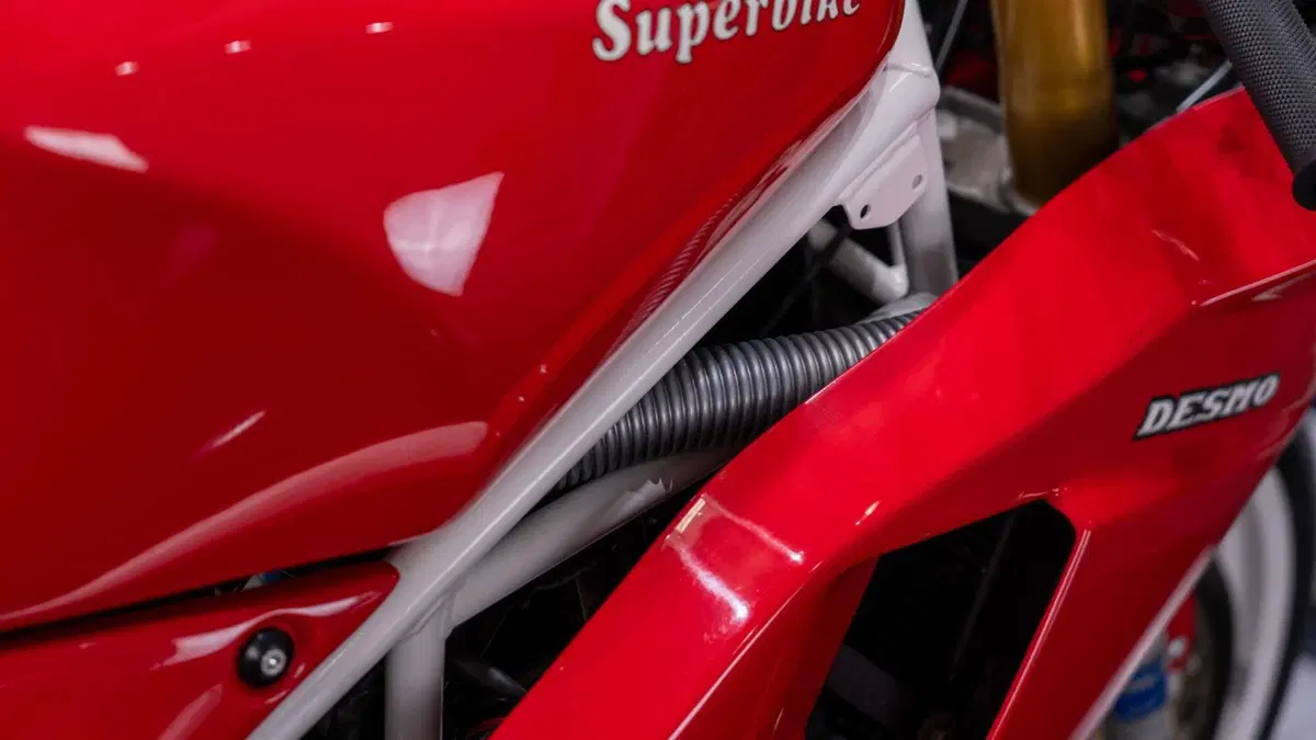 Ducati 851 Superbike Strada (1990) (16)