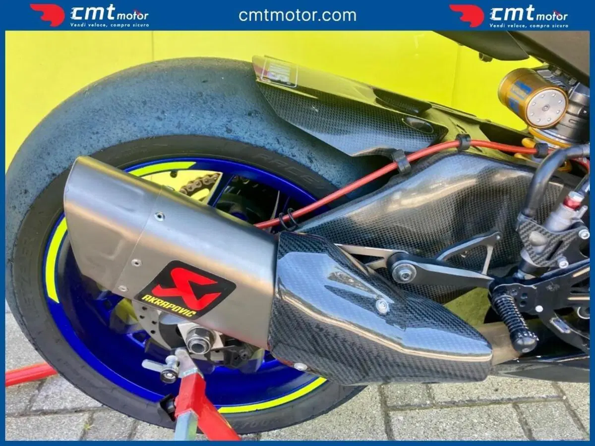 Yamaha YZF R1 (2017 - 19) (6)