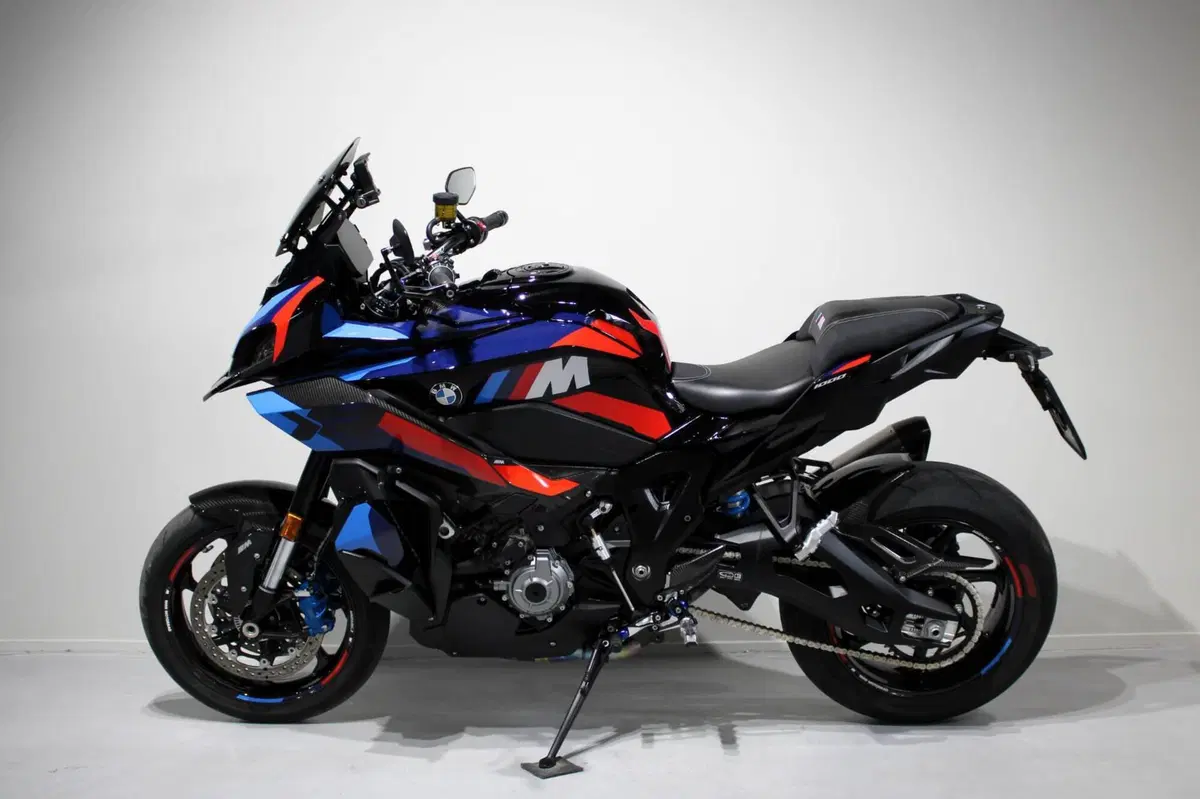 Bmw M 1000 XR (2024 - 26) (4)