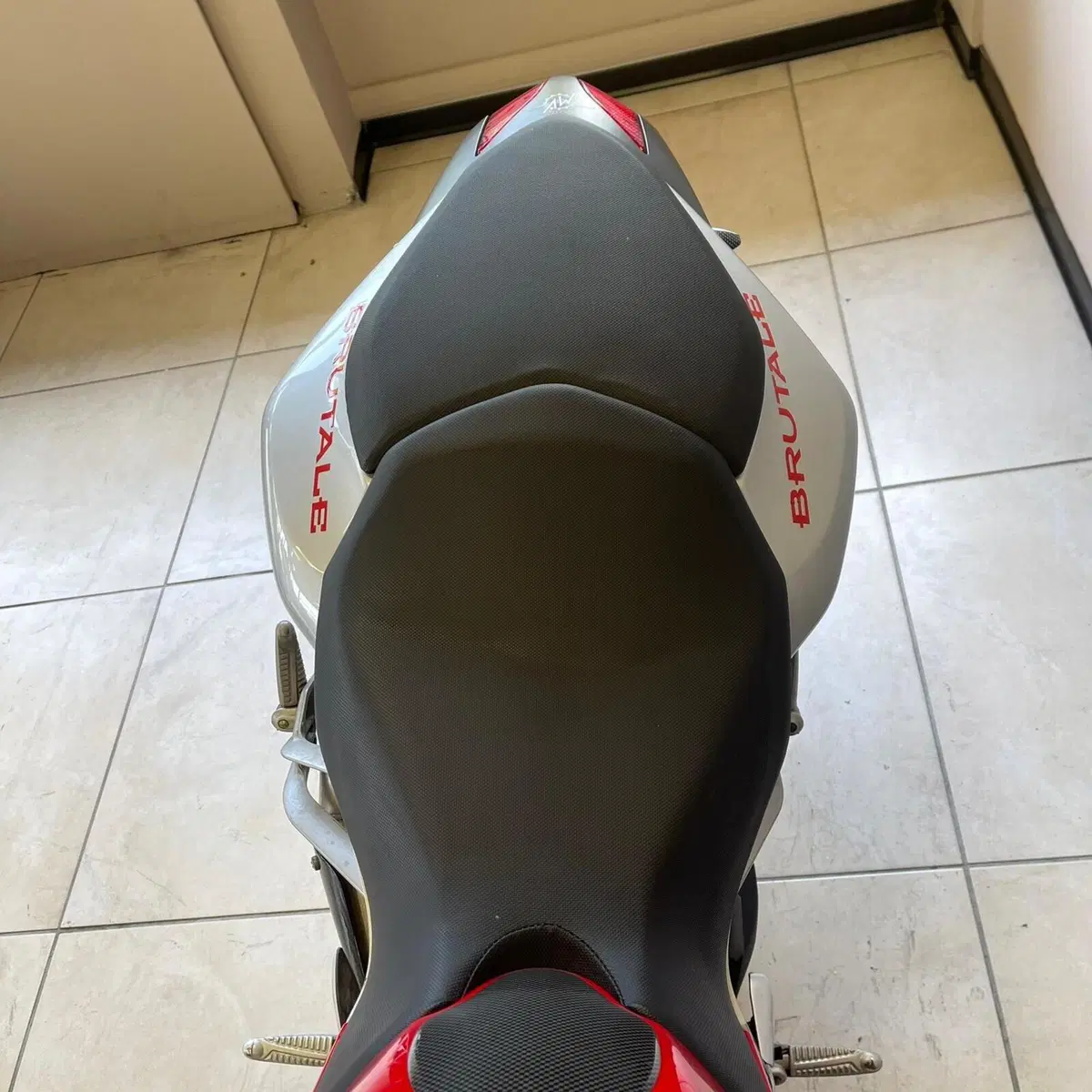 MV Agusta Brutale 750 S (2002 - 06) (5)