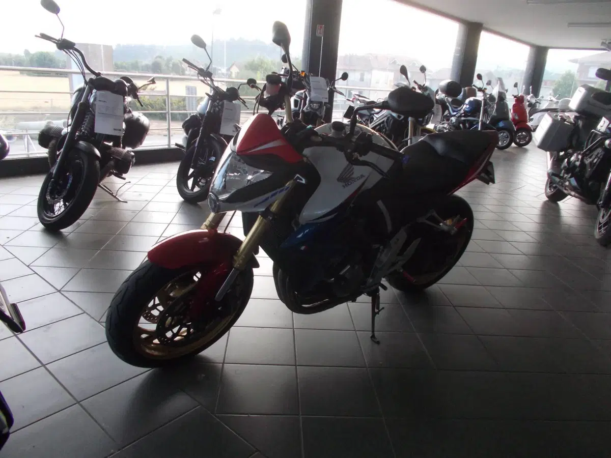 Honda CB 1000 R (2011 - 14) (3)