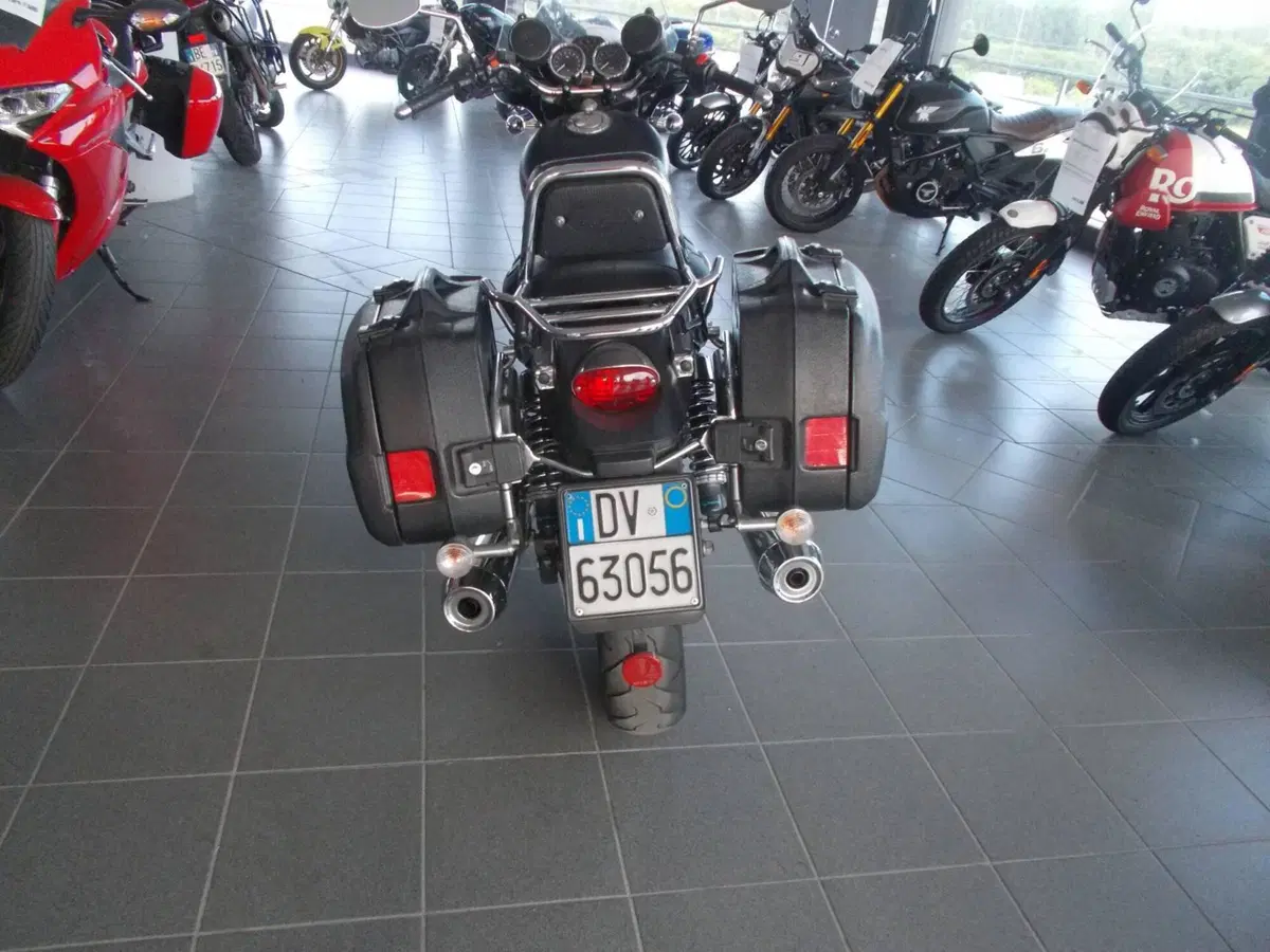 Moto Guzzi Nevada 750 Aquila Nera (2009 - 16) (3)