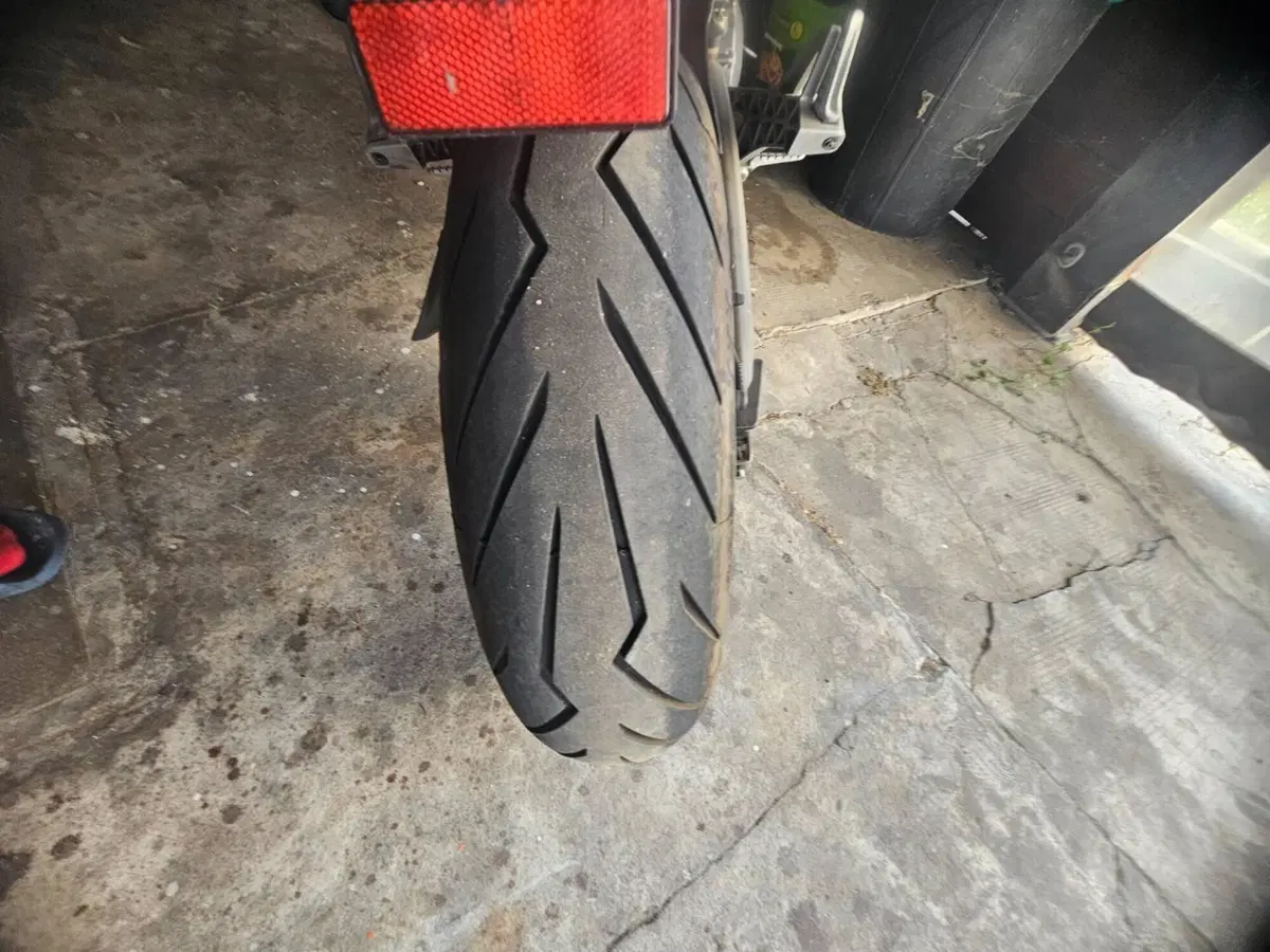 Ducati Monster 696 (2008 - 13) (8)