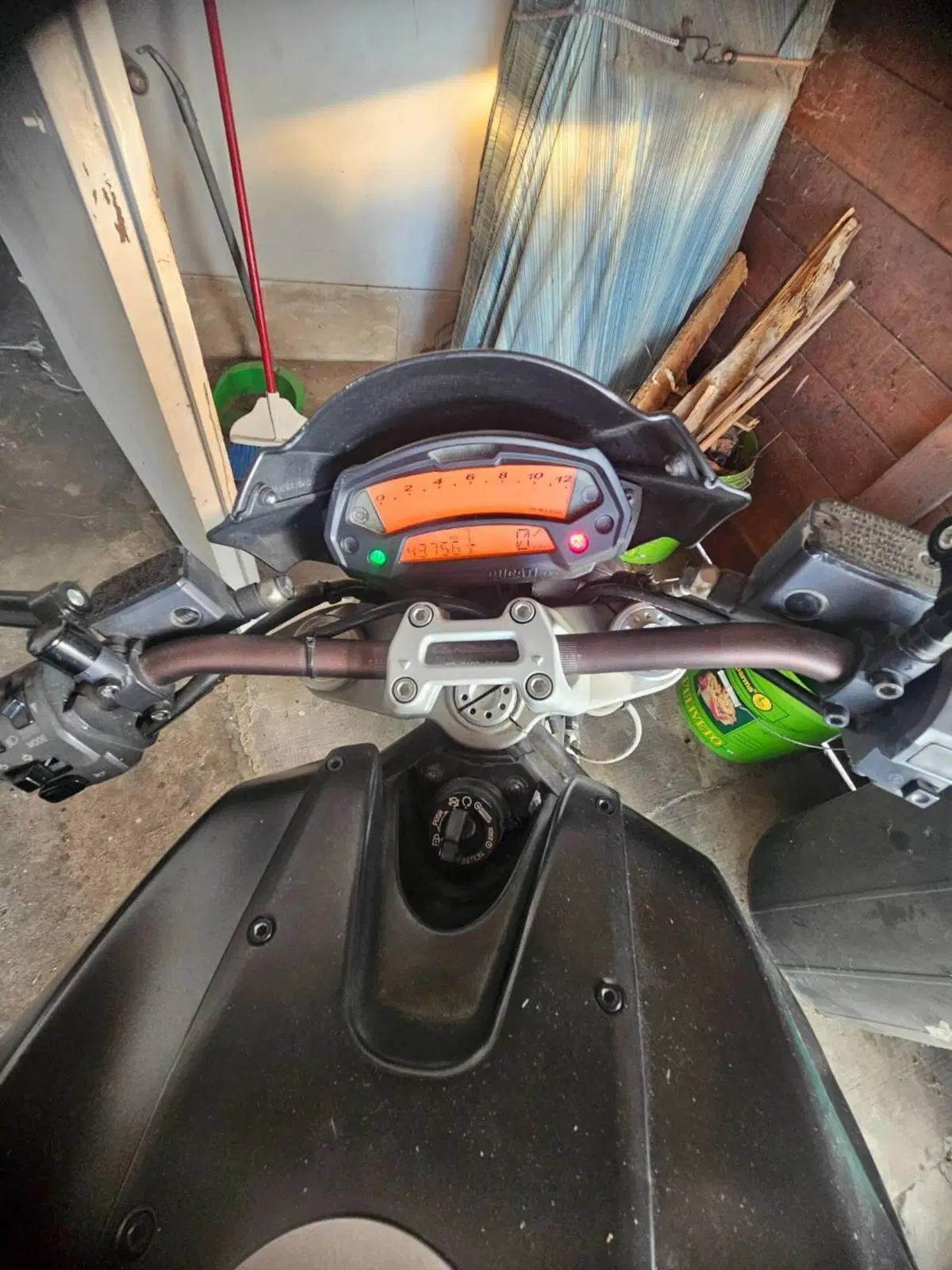 Ducati Monster 696 (2008 - 13) (10)