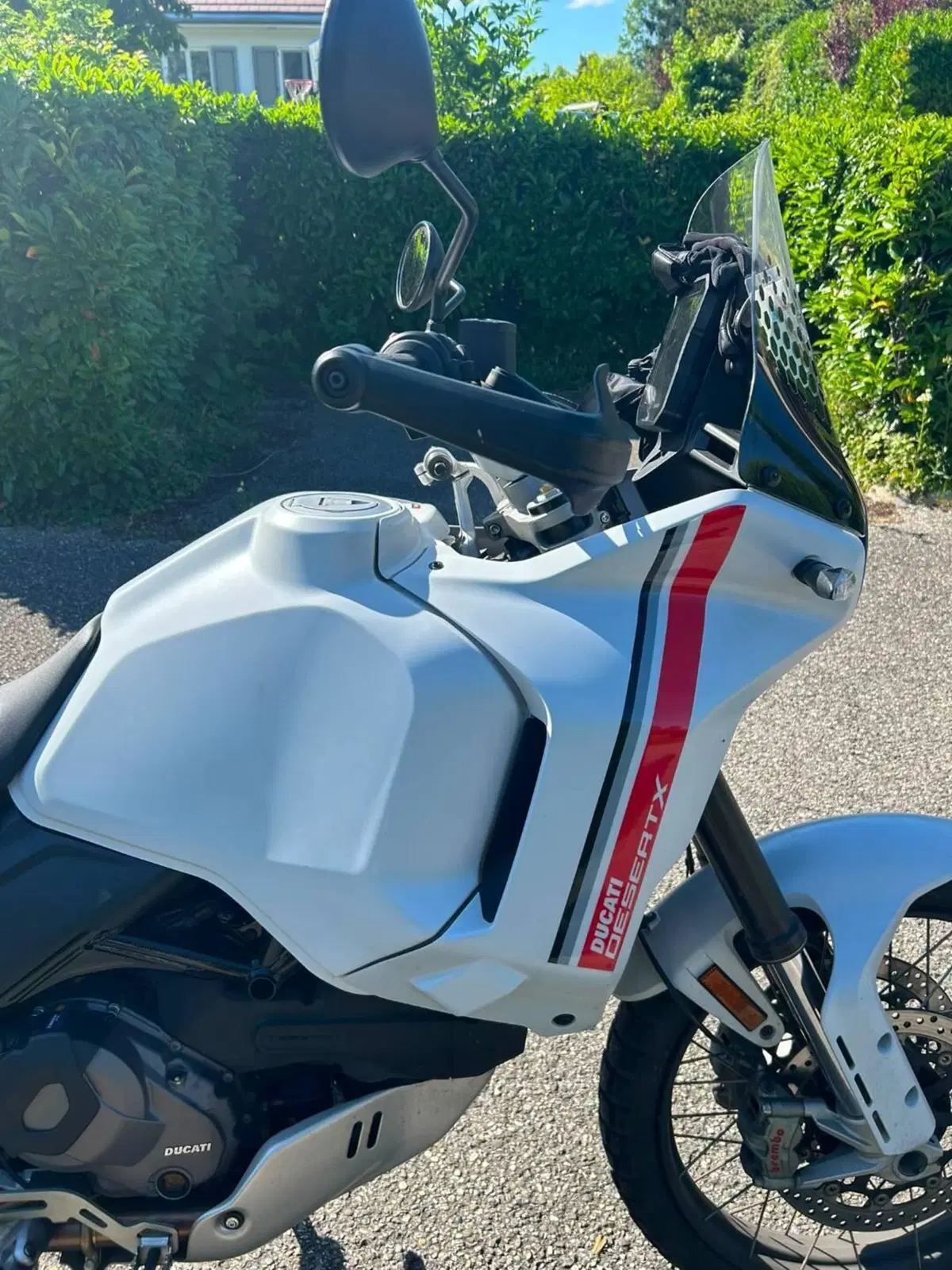 Ducati DesertX (2022 - 25) (2)