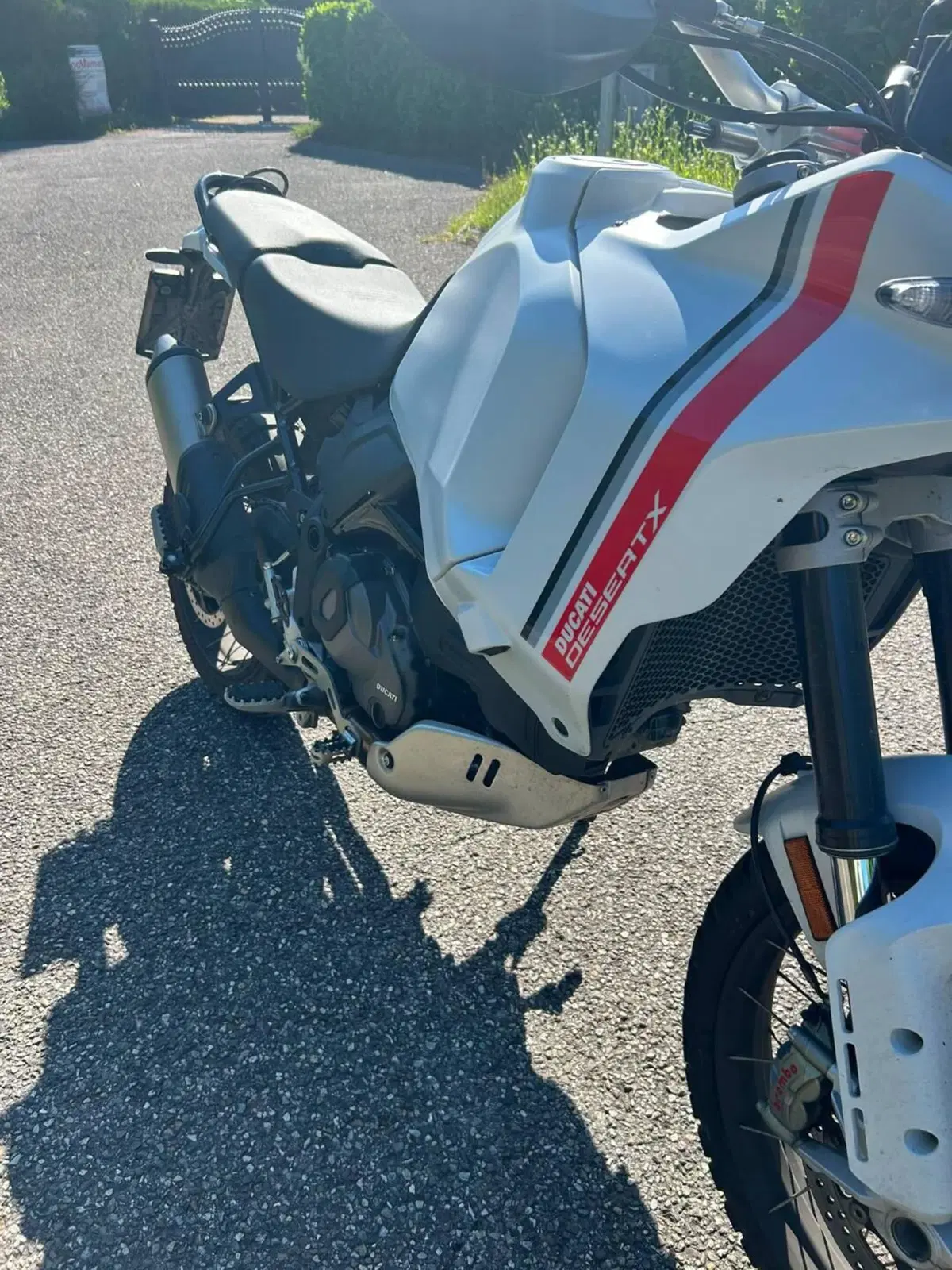 Ducati DesertX (2022 - 25) (7)
