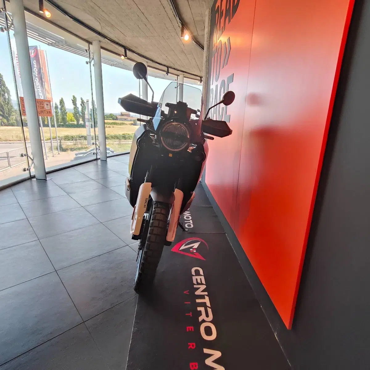 Husqvarna Norden 901 (2022 - 26) (7)