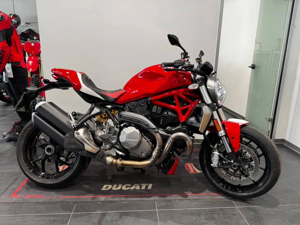 Ducati Monster 1200 (2017 - 21)