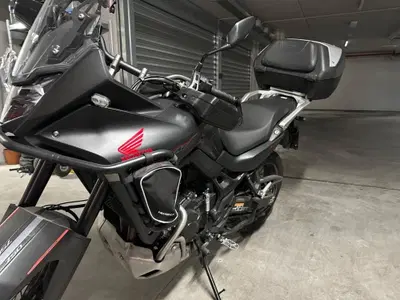 Honda Transalp XL750 Urban (2023 - 24) usata