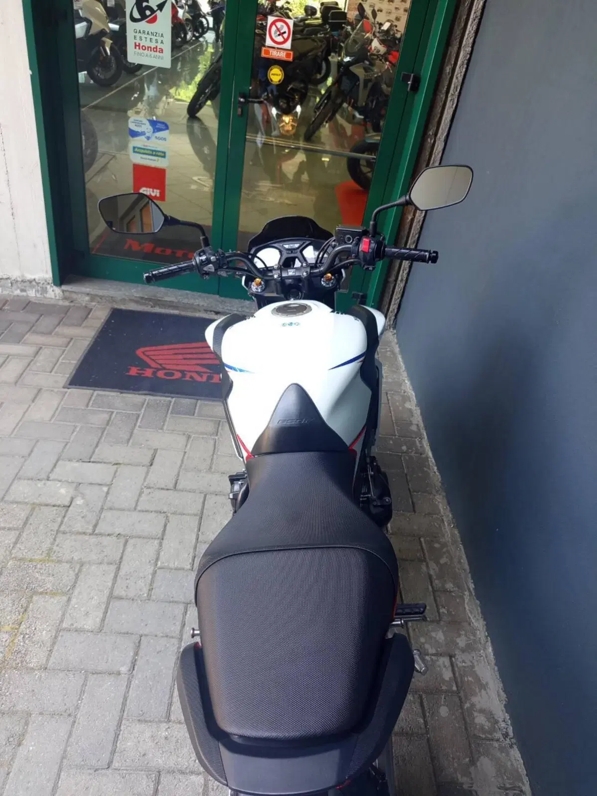 Honda CB 650 F ABS (2014 - 17) (4)