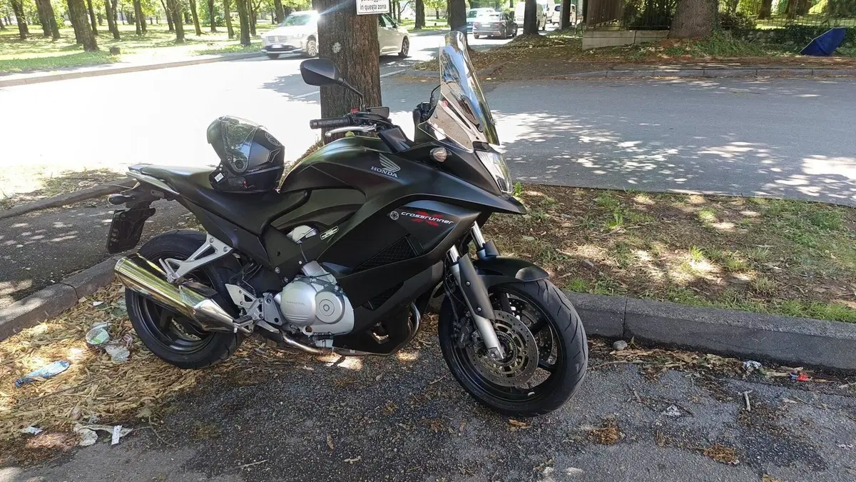 Honda Crossrunner ABS (2010 - 14) (4)