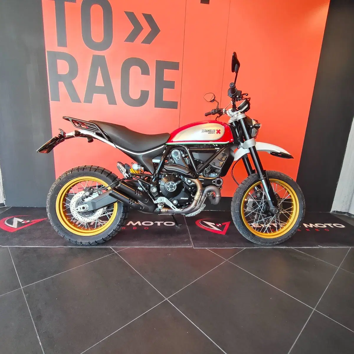 Ducati Scrambler 800 Desert Sled (2017 - 20)
