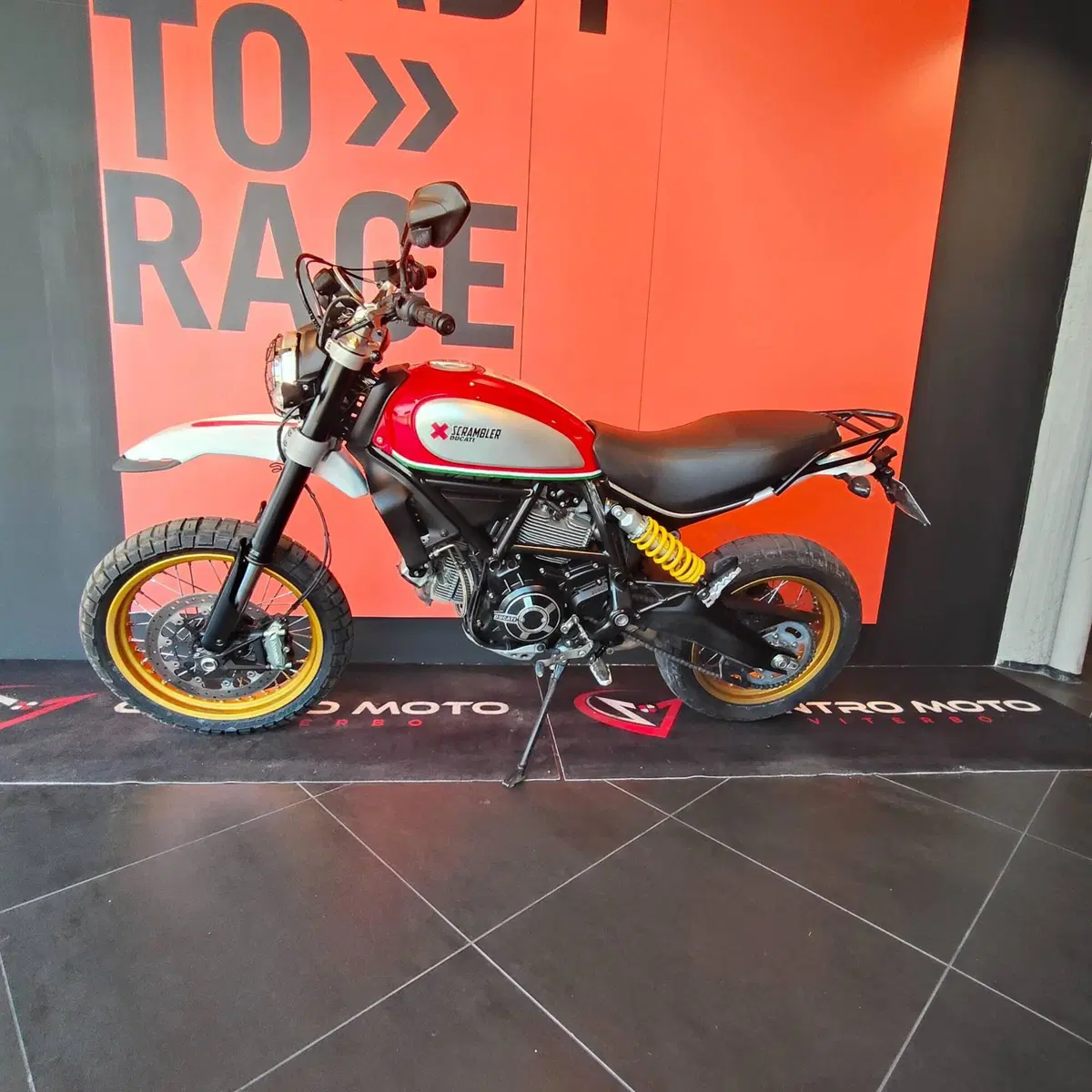 Ducati Scrambler 800 Desert Sled (2017 - 20) (8)
