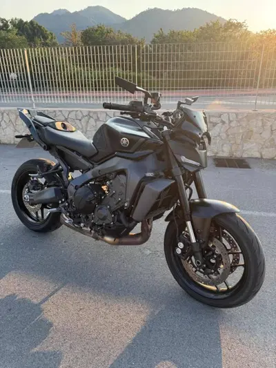 Yamaha MT-09 (2024 - 26) usata