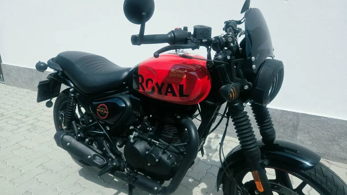 Royal Enfield HNTR 350 (2022 - 26) (2)