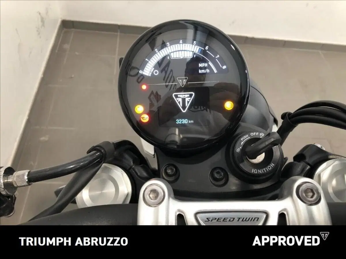 Triumph Speed Twin 900 (2025 - 26) (24)