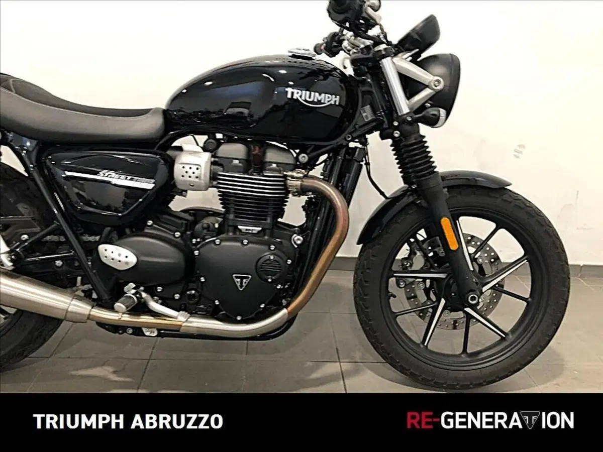 Triumph Street Twin 900 (2019 - 20) (11)