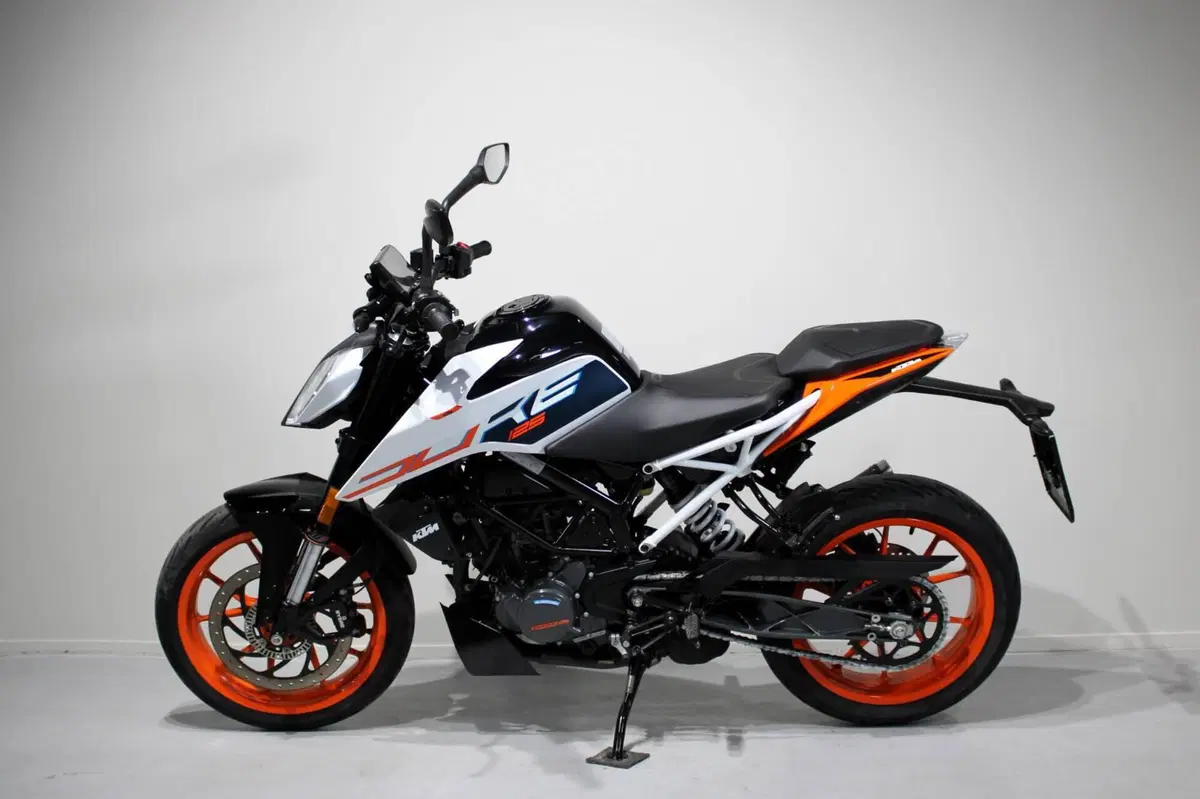 KTM 125 Duke (2021 - 23) (4)