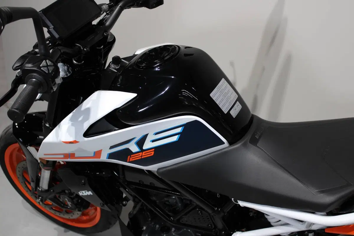 KTM 125 Duke (2021 - 23) (5)
