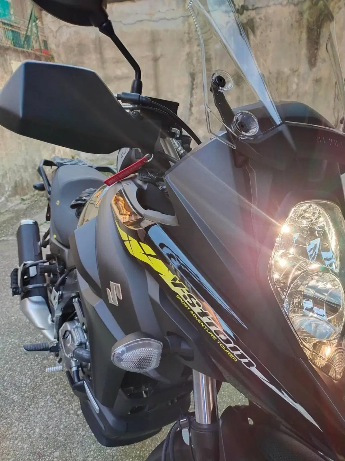 Suzuki V-Strom 650 (2021 - 25) (3)