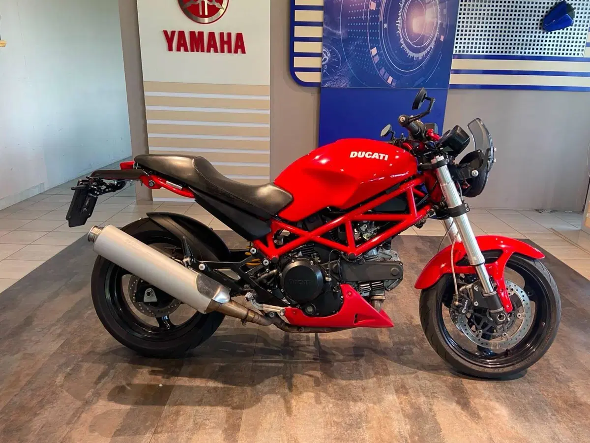 Ducati Monster 620 (2003 - 06) (2)