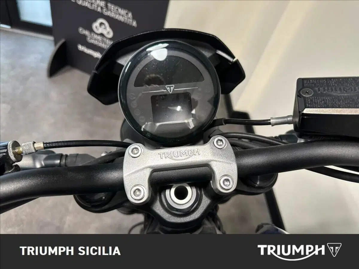 Triumph Trident 660 (2026) (14)